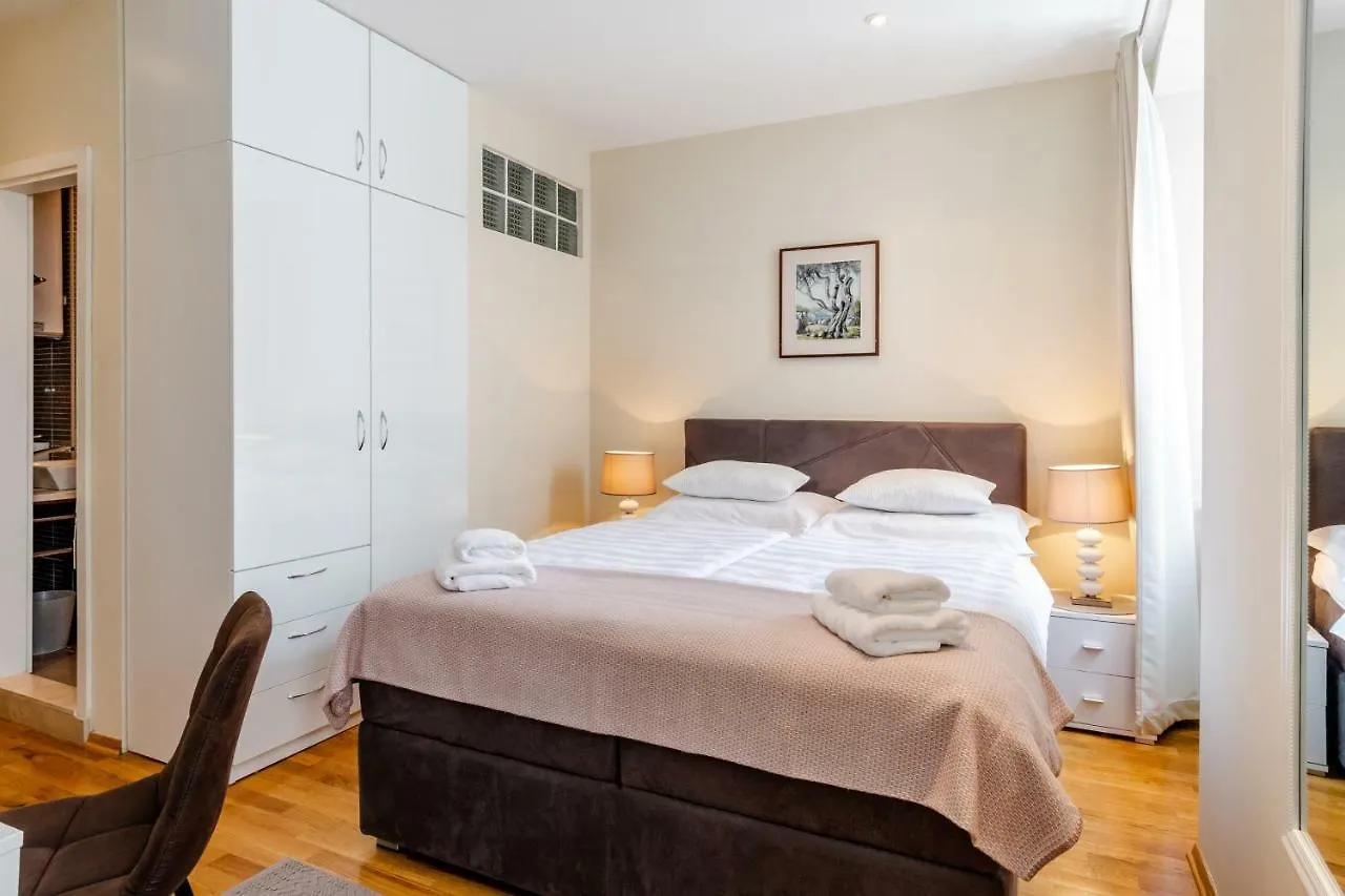 Casa Carminatti Apartments Split