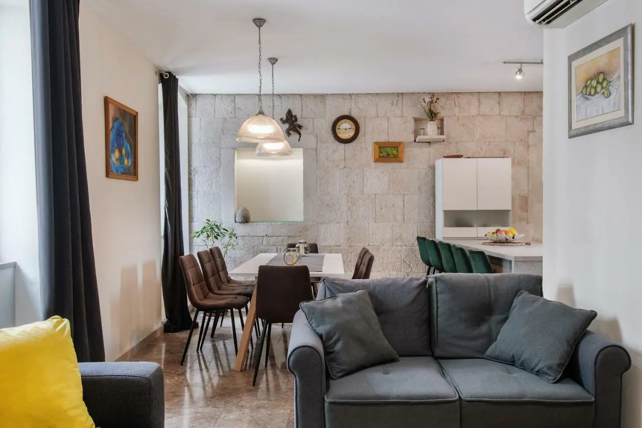 Casa Carminatti Apartments Split 0*,