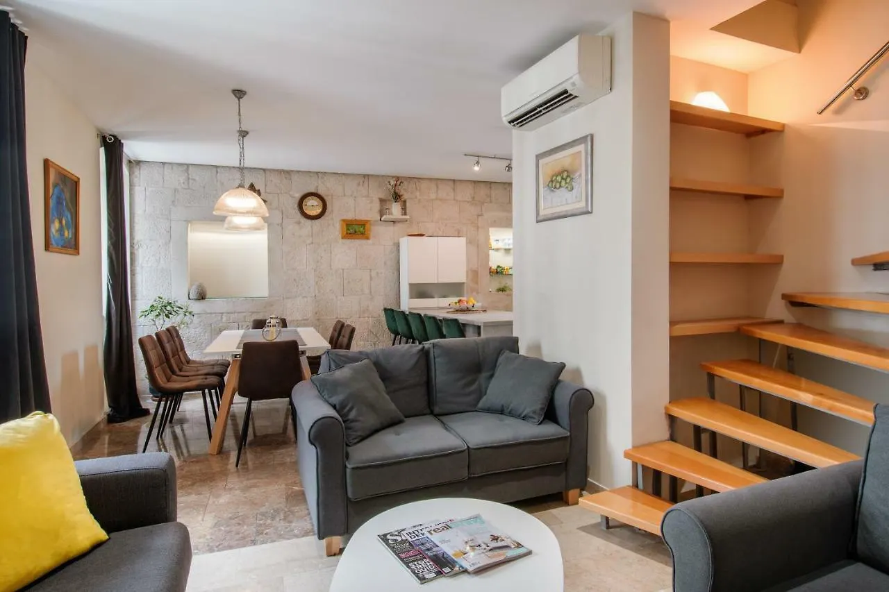 Casa Carminatti Apartments Split