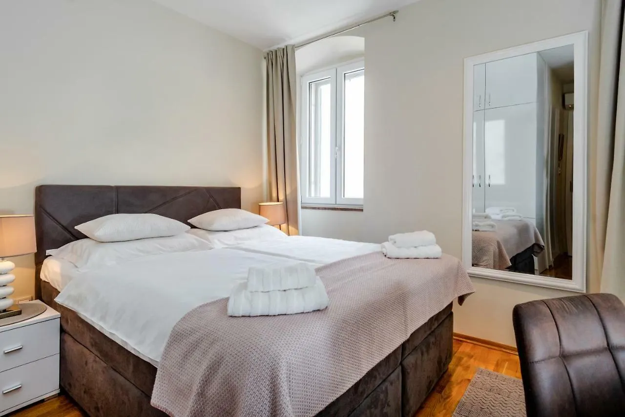 Casa Carminatti Apartments Split
